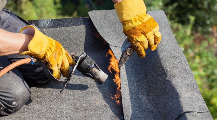Expert Emergency Roof Repairs services in Cathedral City, CA